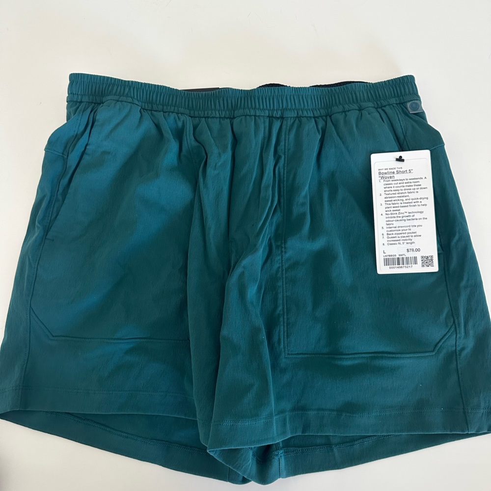 New with tags lululemon bowline 5” large